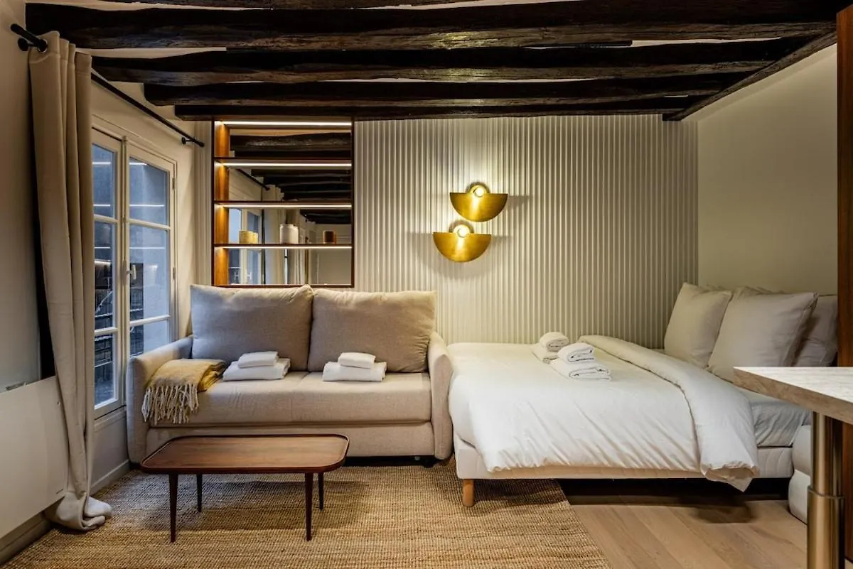 Studio 2Pers # Ile St Louis # Bord De Seine Paris Apartment